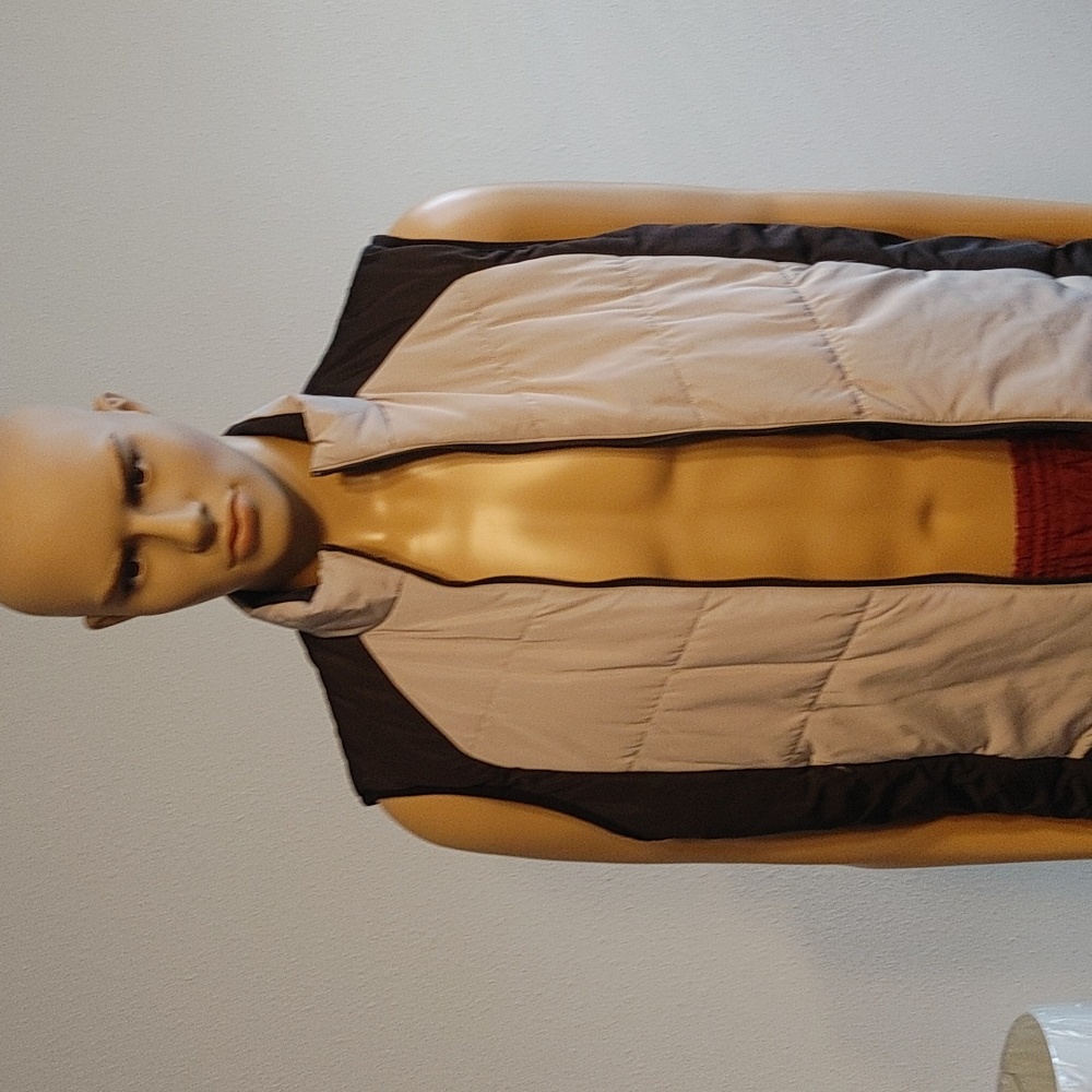 Perry Ellis Vest - Picture 2 of 7